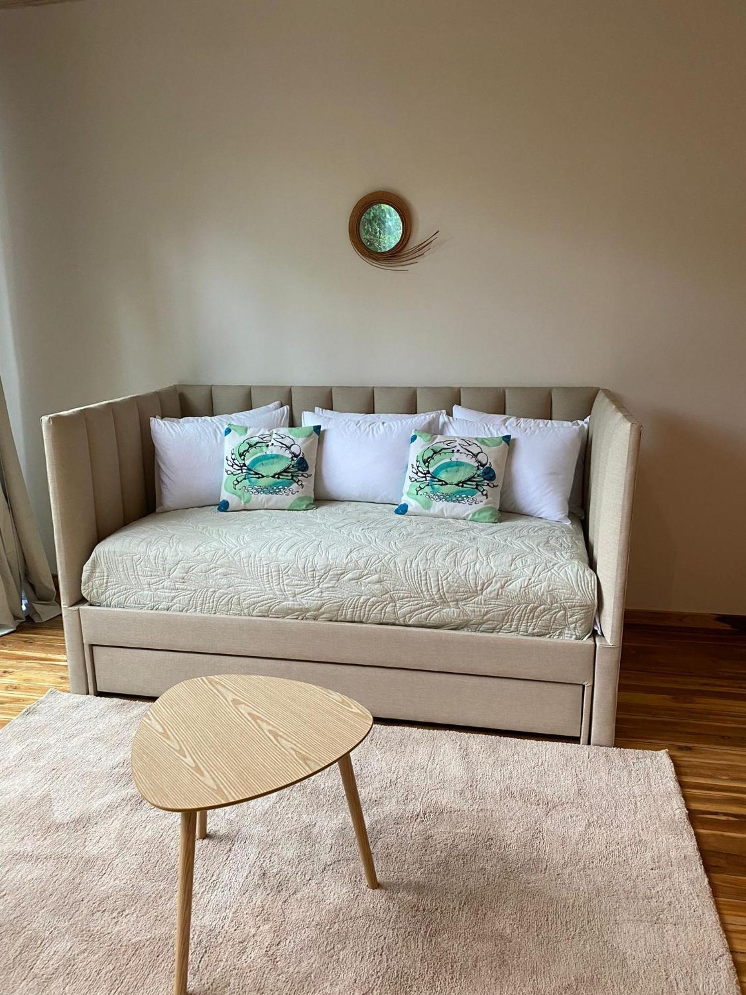 Iluminar Beachfront Suites Носара Экстерьер фото